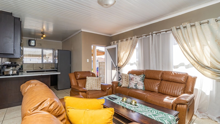 4 Bedroom Property for Sale in Paarl East Western Cape